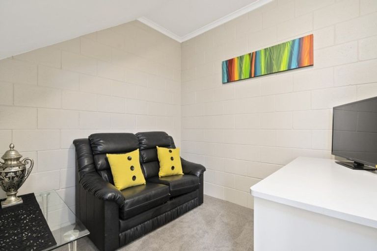 Photo of property in 19 Annandale Street, Lynmouth, New Plymouth, 4310
