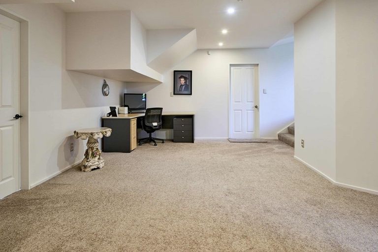 Photo of property in 17 Bowsprit Way, Whitby, Porirua, 5024