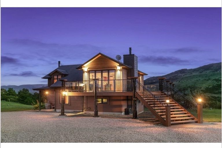 Photo of property in 86 Riverview Road, Queensberry, Cromwell, 9383