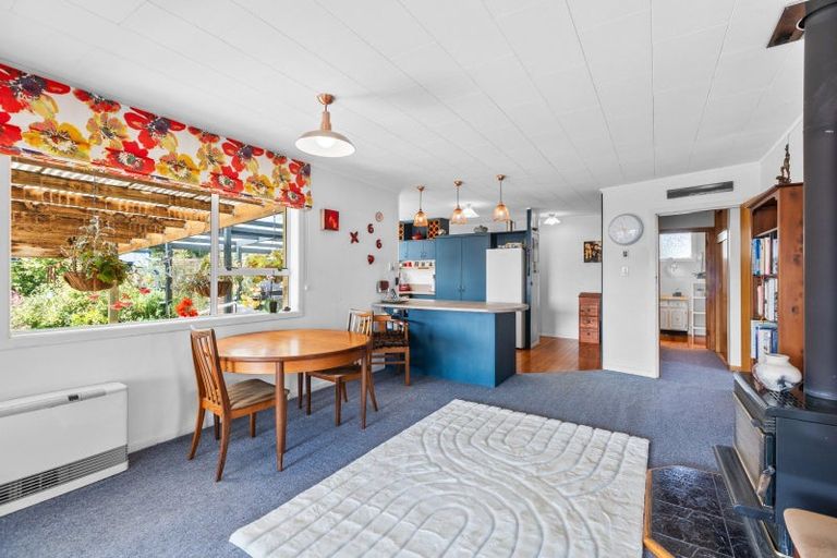 Photo of property in 17 Hinau Street, Inglewood, 4330