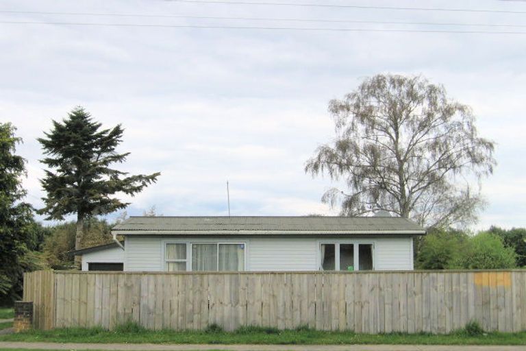 Photo of property in 90b Clayton Road, Mangakakahi, Rotorua, 3015