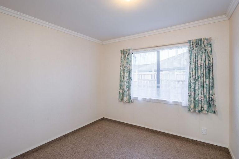 Photo of property in 10 Saint James Court, Paraparaumu, 5032