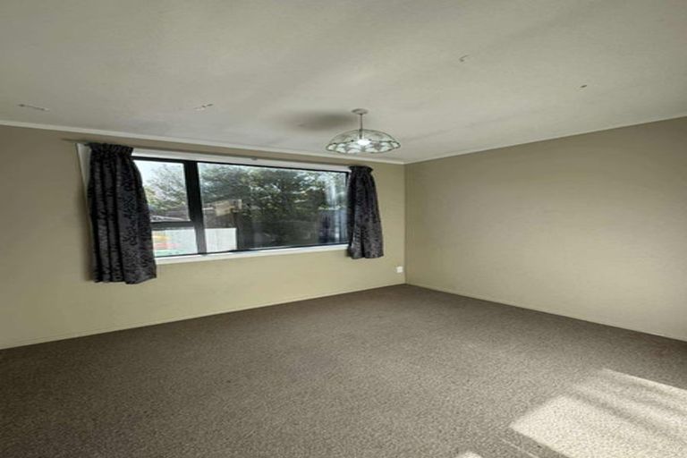 Photo of property in 3/199 Queenspark Drive, Parklands, Christchurch, 8083