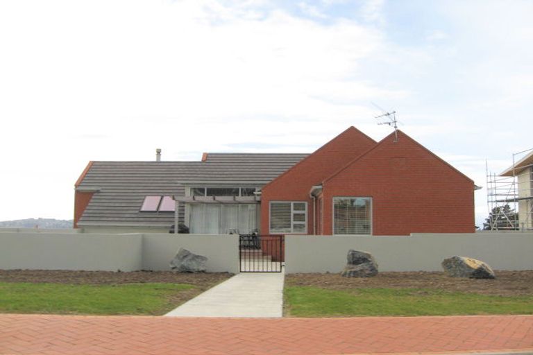 Photo of property in 15 Highgrove, Saint Clair, Dunedin, 9012