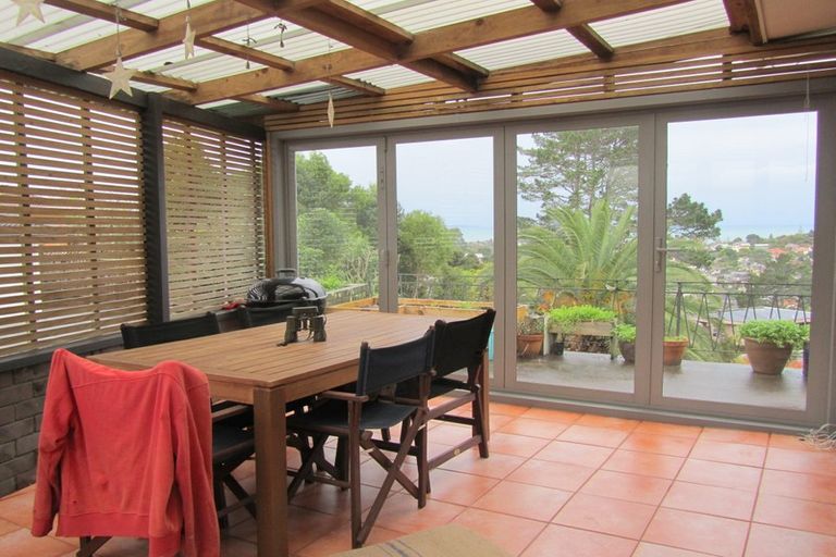 Photo of property in 557 East Coast Road, Browns Bay, Auckland, 0630
