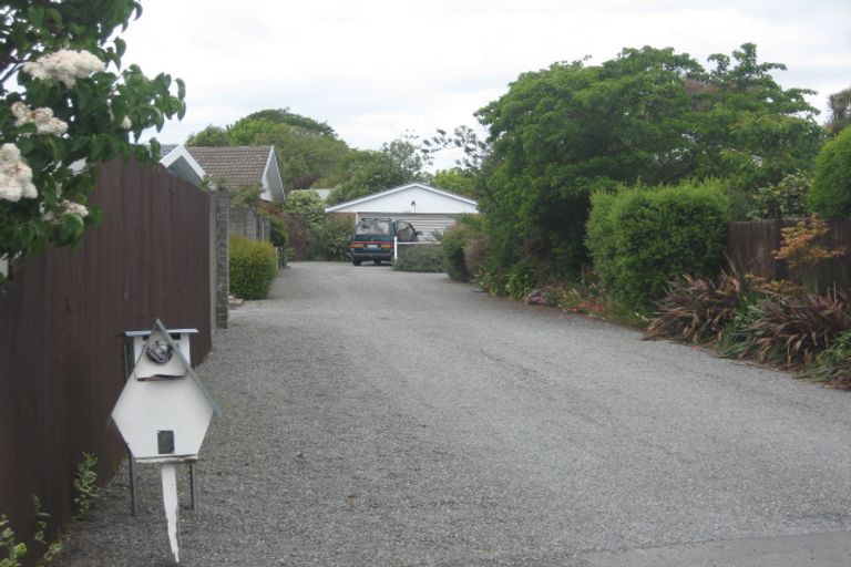 Photo of property in 9a Quinton Place, Bishopdale, Christchurch, 8053