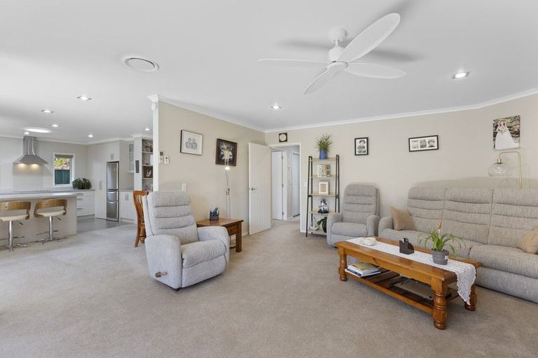 Photo of property in 39c Barrett Road, Whalers Gate, New Plymouth, 4310