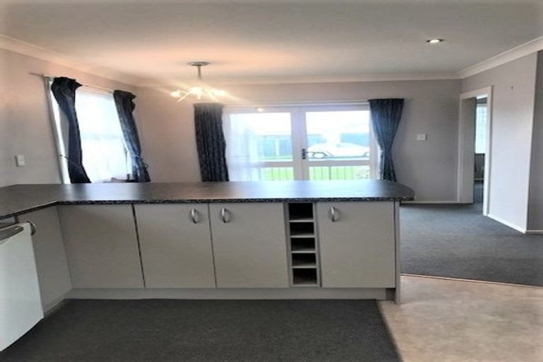 Photo of property in 18 Cornwall Street, Levin, 5510