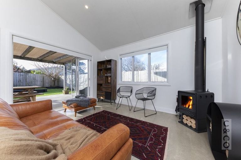 Photo of property in 37 Kaipara Portage Road, Riverhead, 0820