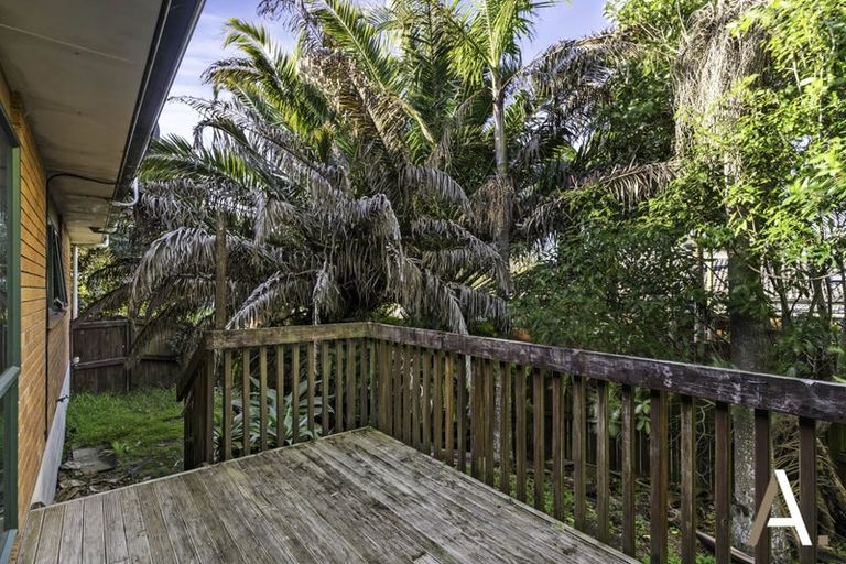 Photo of property in 2 Abilene Place, Manurewa, Auckland, 2105