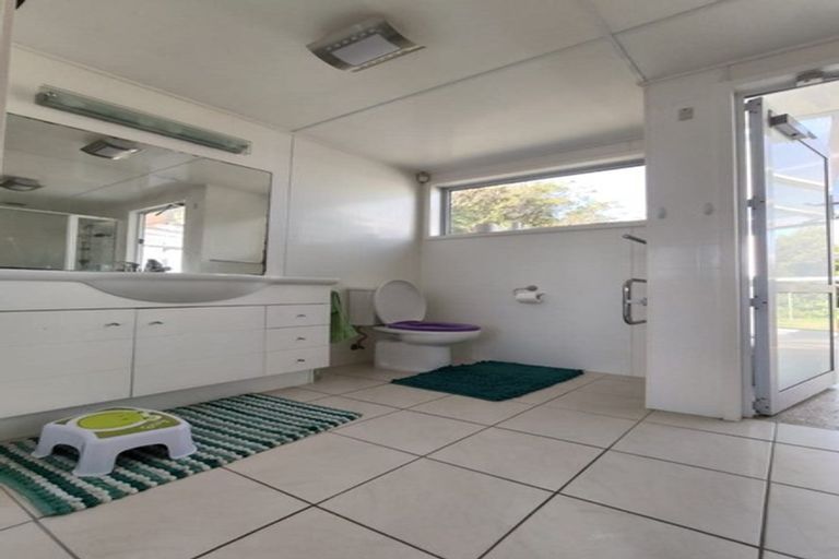 Photo of property in 37 Burwood Road, Burwood, Christchurch, 8083