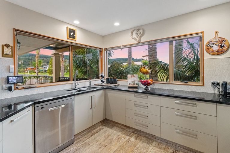 Photo of property in 101 Leighton Road, Whangamata, 3620