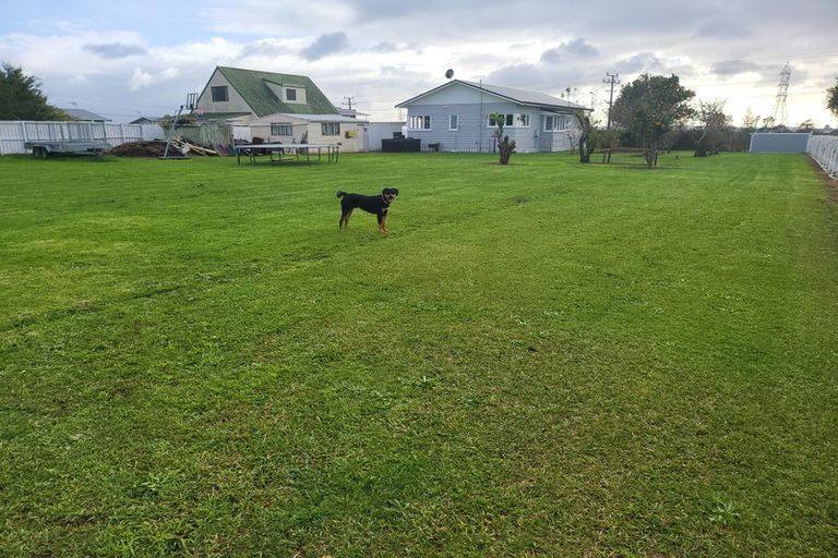 Photo of property in 246 Hepburn Road, Glendene, Auckland, 0602