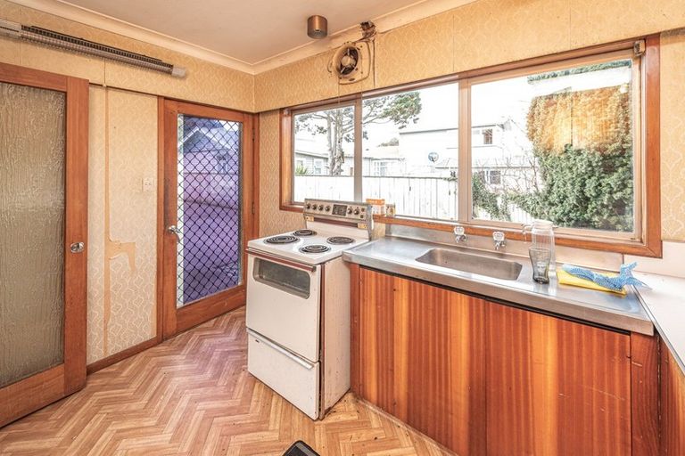 Photo of property in 28 Hakeke Street, Whanganui East, Whanganui, 4500