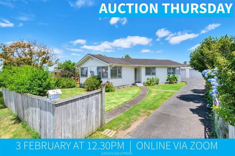 Photo of property in 13 Harmel Road, Glendene, Auckland, 0602