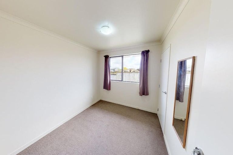 Photo of property in 16 Masefield Terrace, Kelvin Grove, Palmerston North, 4414