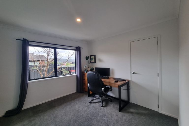 Photo of property in 84 Riverstone Drive, Riverstone Terraces, Upper Hutt, 5018