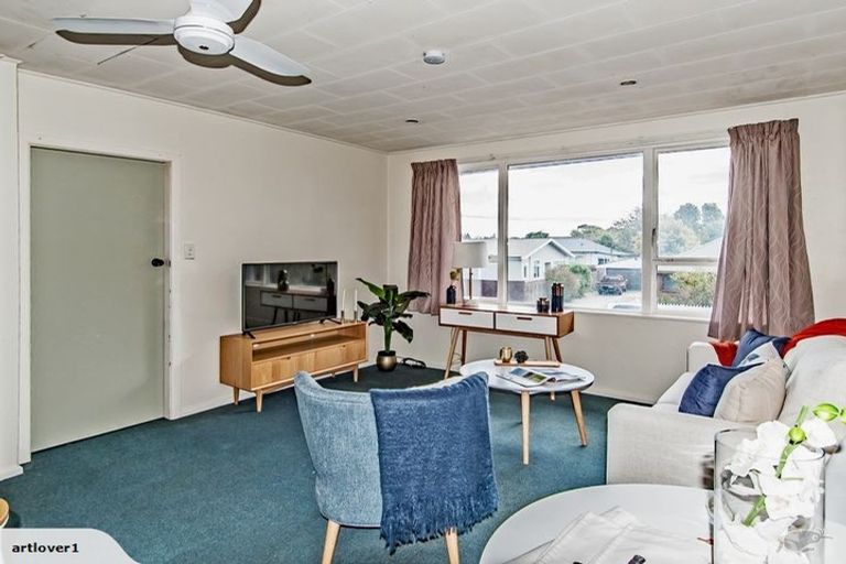 Photo of property in 4/39 Tower Street, Hornby, Christchurch, 8042