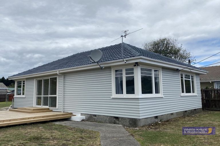 Photo of property in 17 Kearneys Road, Linwood, Christchurch, 8062