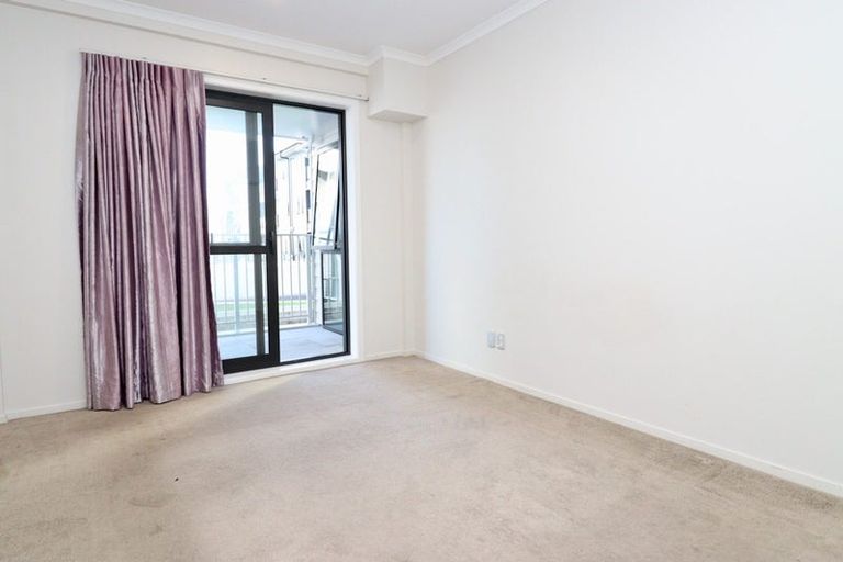 Photo of property in 15a/132 Stancombe Road, Flat Bush, Auckland, 2016