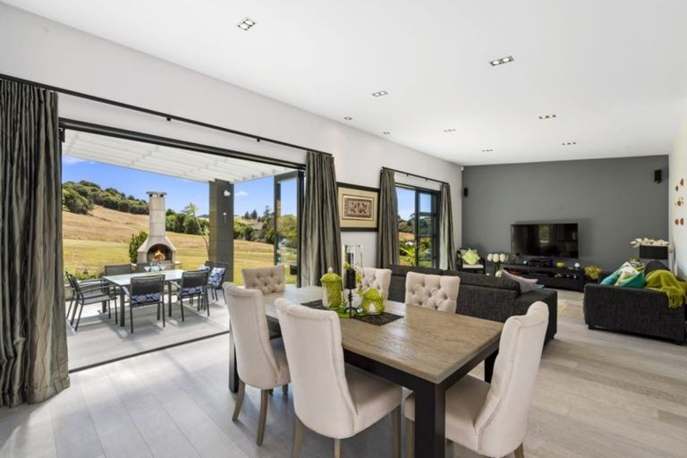 Photo of property in 11 Tarata Court, Redvale, Albany, 0792