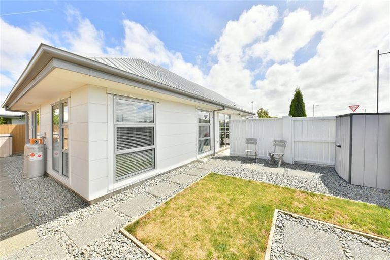 Photo of property in 20 Gartrell Road, Wigram, Christchurch, 8042