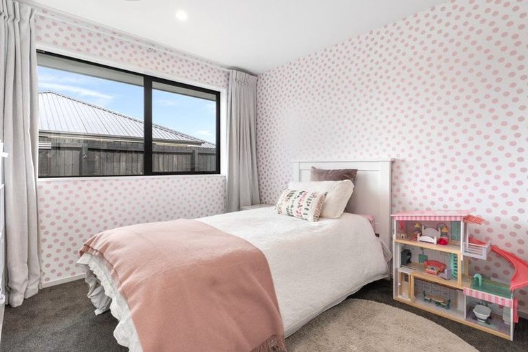 Photo of property in 19 Glengael Drive, Halswell, Christchurch, 8025