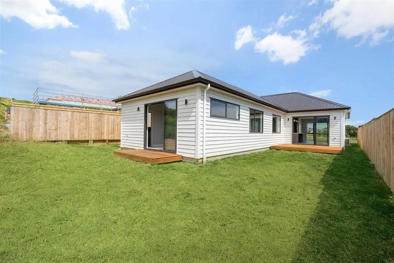 Photo of property in 53 Ta Moko Drive, Gulf Harbour, 0930