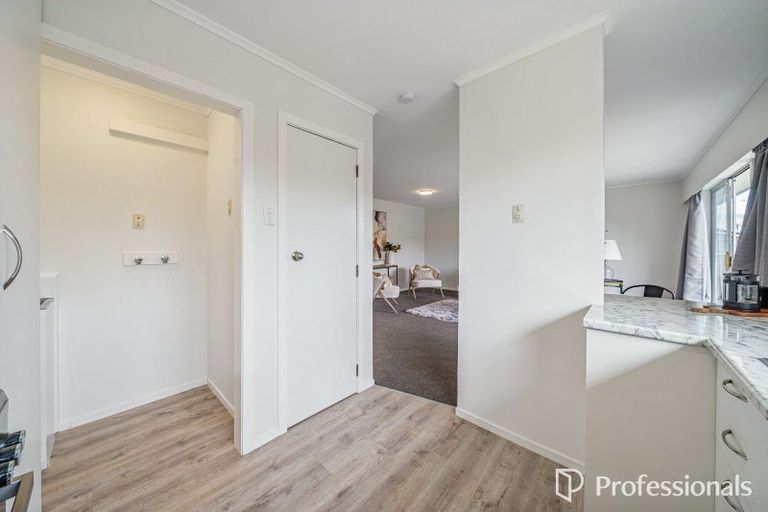 Photo of property in 180b Major Drive, Kelson, Lower Hutt, 5010