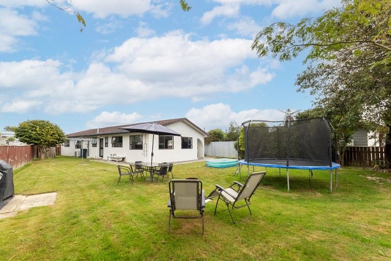 Photo of property in 64 Atkinson Avenue, Otaki Beach, Otaki, 5512