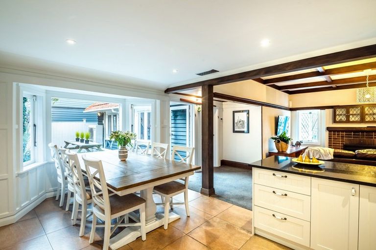 Photo of property in 1/38a Norwood Road, Bayswater, Auckland, 0622