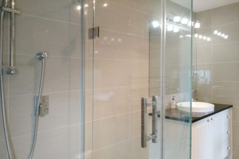 Photo of property in 11 Ballindrait Drive, Flat Bush, Auckland, 2019