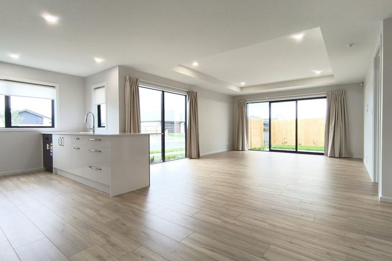 Photo of property in 14 Anzac Lane, Rolleston, 7614