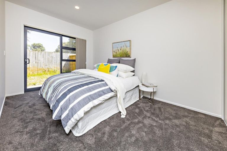 Photo of property in 9 Tapuwae Way, Mangere Bridge, Auckland, 2022