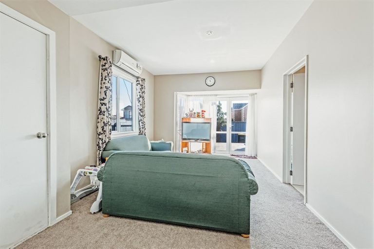 Photo of property in 11 George Street, Riccarton, Christchurch, 8041