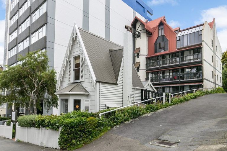 Photo of property in 2/97 Boulcott Street, Wellington Central, Wellington, 6011