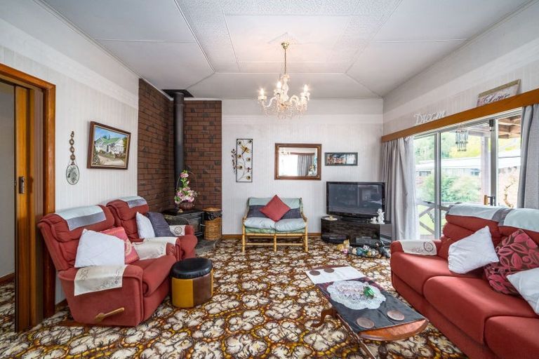 Photo of property in 15 Brooklyn Road, Carterton, 5713