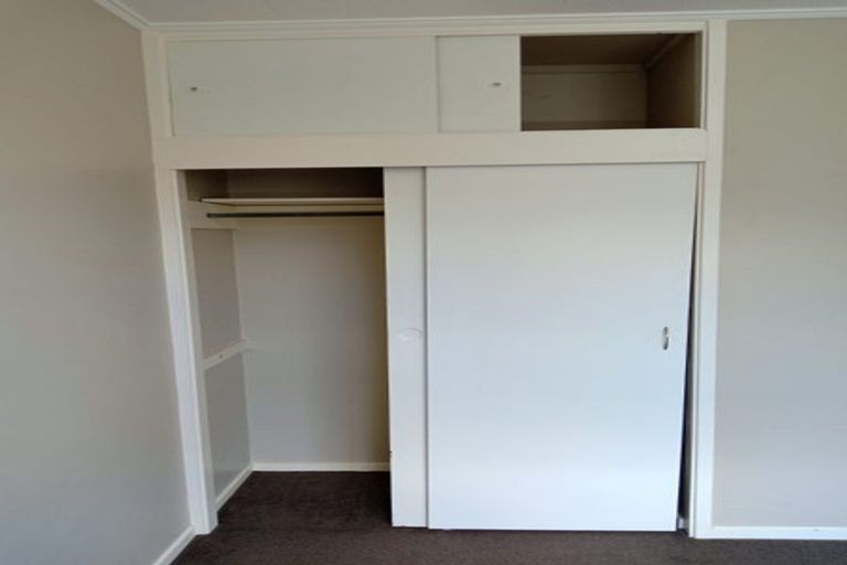 Photo of property in 30 Sunline Avenue, Massey, Auckland, 0614