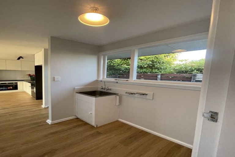 Photo of property in 24 Delph Street, Avonhead, Christchurch, 8042