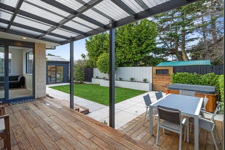 Photo of property in 1/7 Hilldale Place, Hillsborough, Christchurch, 8022