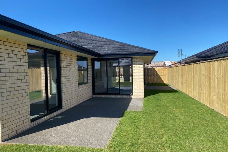 Photo of property in 2 Wulfstan Lane, Rolleston, 7614