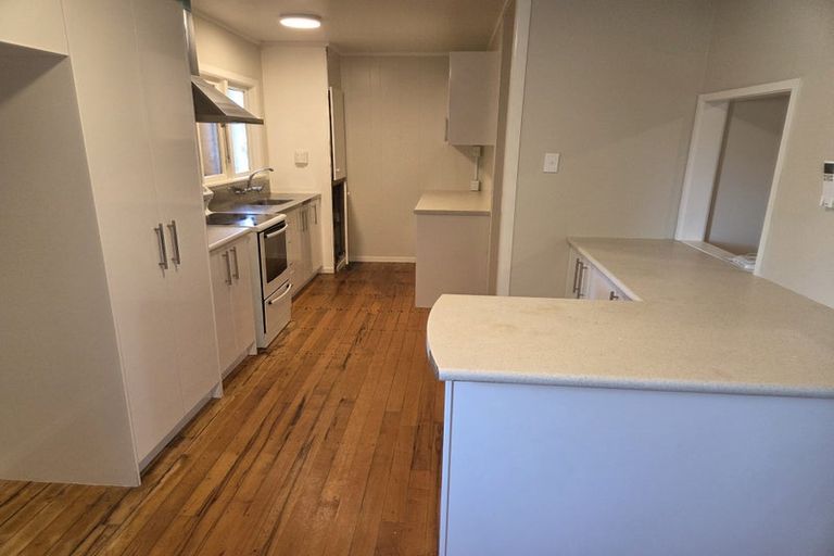 Photo of property in 10 Freyberg Crescent, Pukekohe, 2120