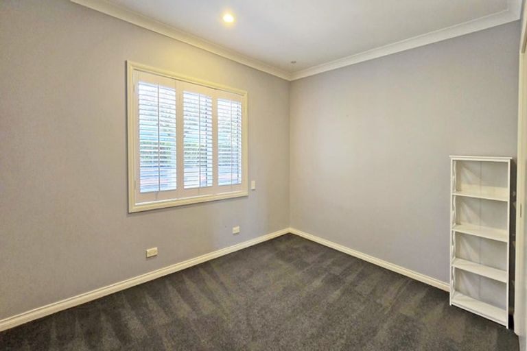 Photo of property in 72 Kent Terrace, Taradale, Napier, 4112