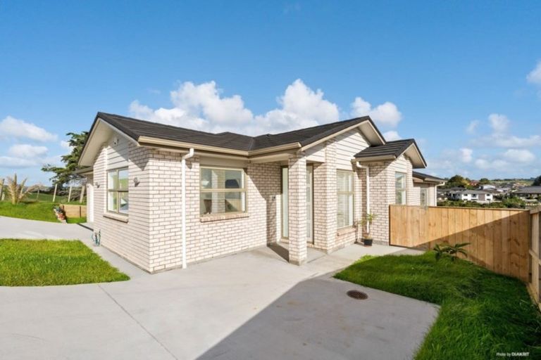 Photo of property in 30 Hillpark Drive, Pokeno, 2402