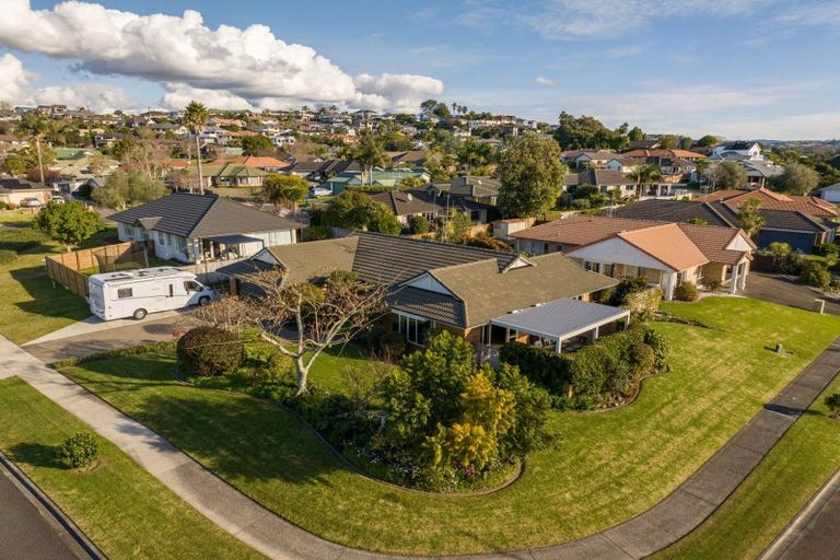 Photo of property in 1 Donnington Place, Bethlehem, Tauranga, 3110