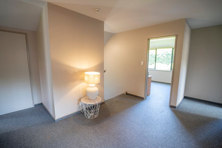 Photo of property in 5 Raeburn Avenue, Otatara, Invercargill, 9879