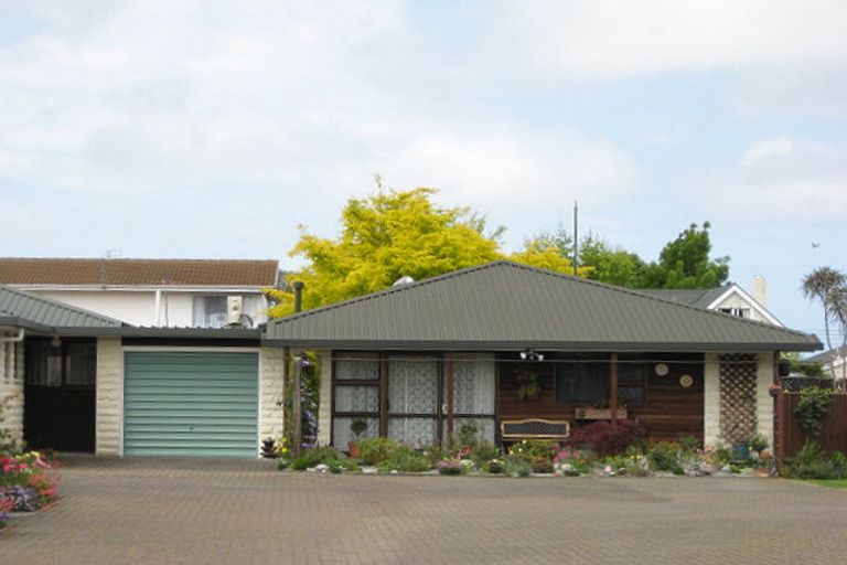 Photo of property in 16c Murray Street, Rangiora, 7400