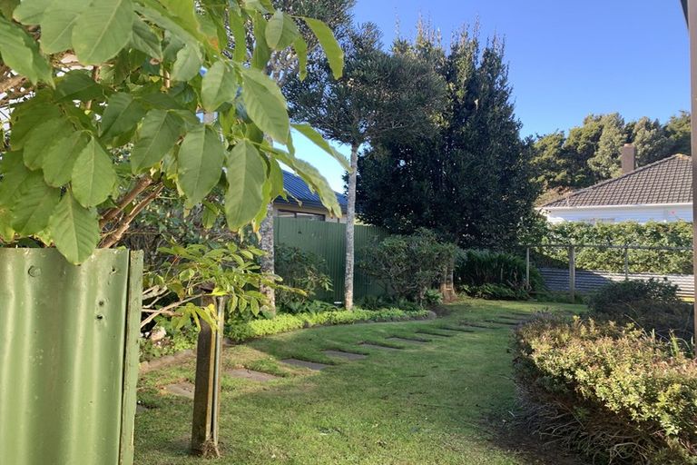 Photo of property in 3 Kaimata Street, Brooklands, New Plymouth, 4310