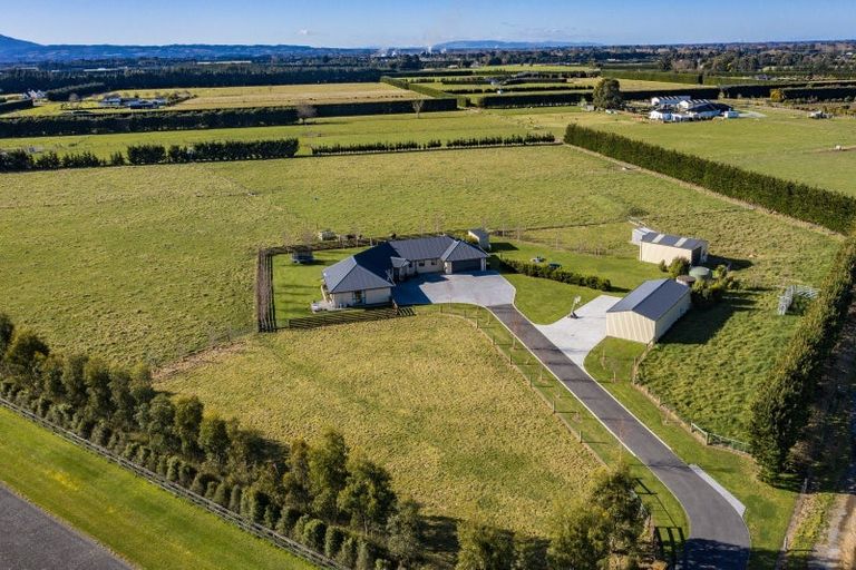 Photo of property in 48 Tupelo Place, Swannanoa, Rangiora, 7476