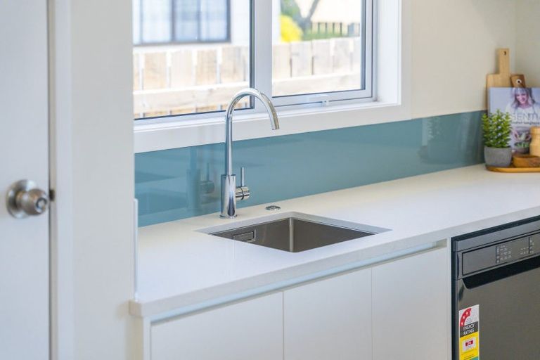 Photo of property in 4b Reid Grove, Richmond Heights, Taupo, 3330